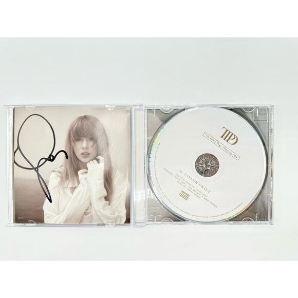 Taylor Swift SIGNED The Tortured Poets Department TTPD CD The Manuscript - Picture 1 of 2